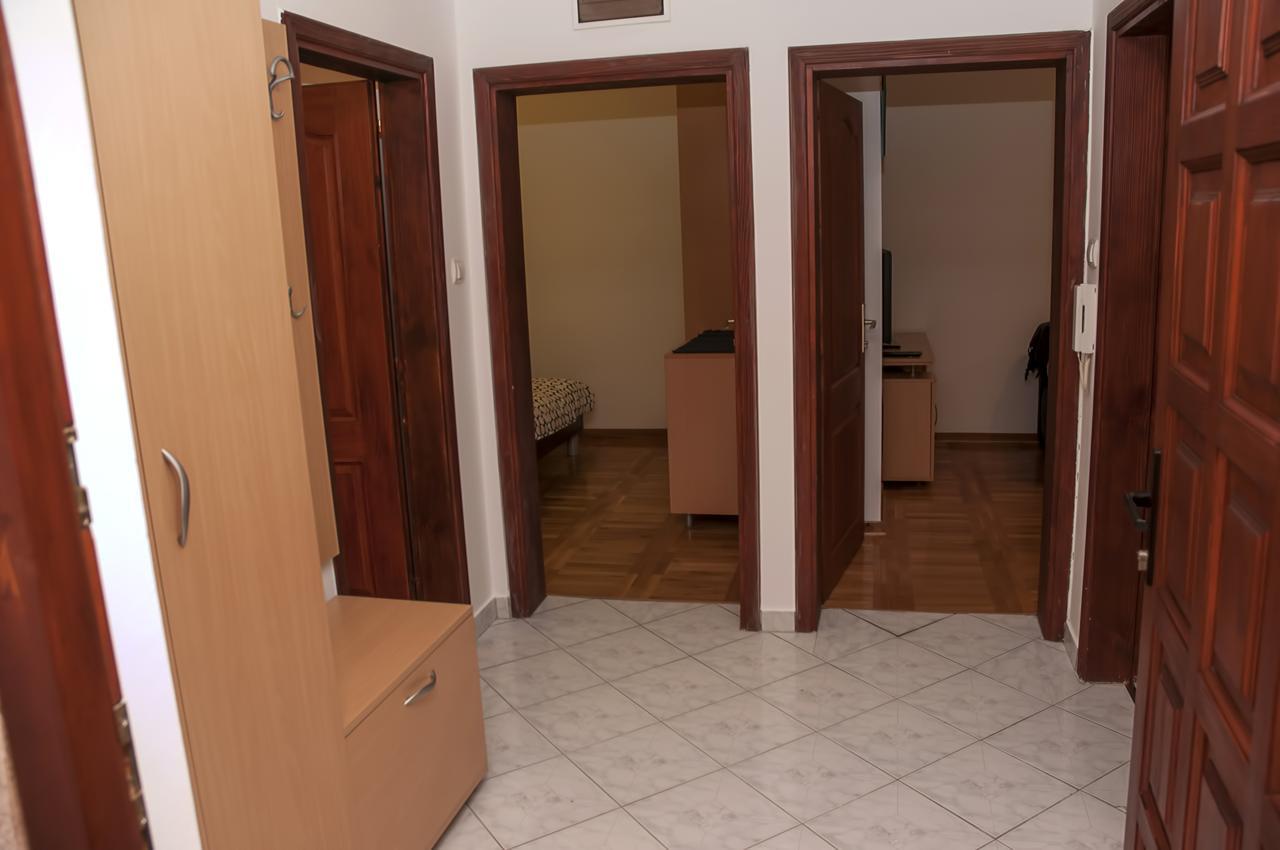 Plavi Apartman Airport Belgrade Exterior photo